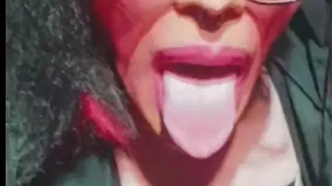 Banane ..........................€€€€€€€€€€€€€€€€€€€€€€%%%%"%%%%%%€€€€€€%%€€€%%