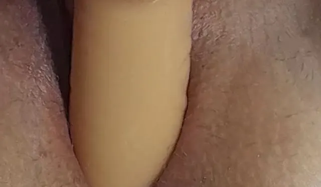 Vorschau aus Analplug: Dildo in der Pussy und Plug im Arsch - schön nass für dich ?