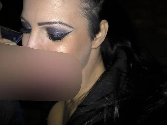 Heftiger Blowjob in Public