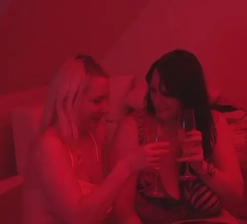 Mein erster Lesbensex