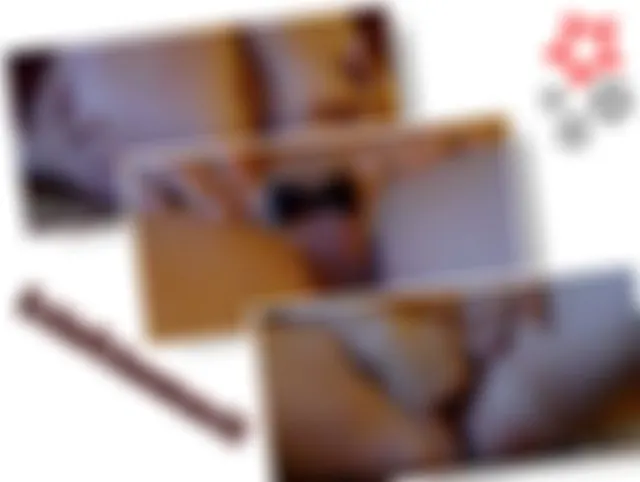 Schleifchenmuschi wird verwöhnt