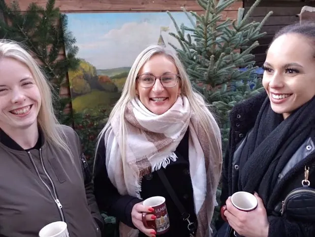 Abgeschleppt vom Weihnachtsmarkt !!
