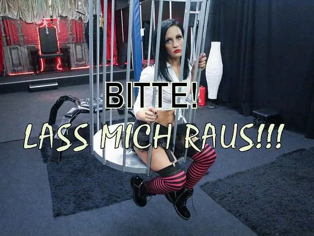 BITTE! LASS MICH RAUS!!!