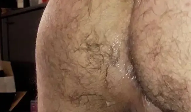 Die Sissy wird doggy schön durchgefickt