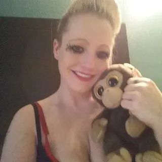 Profilbild von ZoraStone