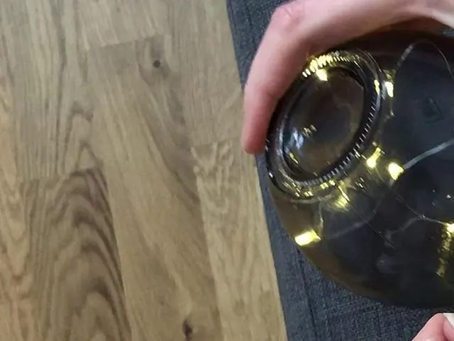 Mit Glühlampe gefickt