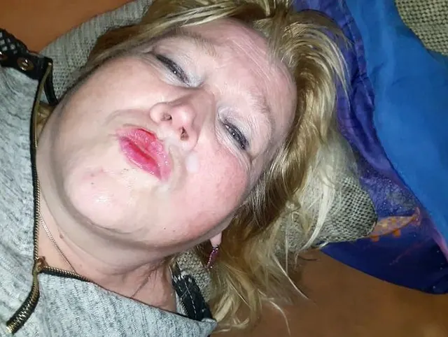 Ich will Sperma auf die Fresse