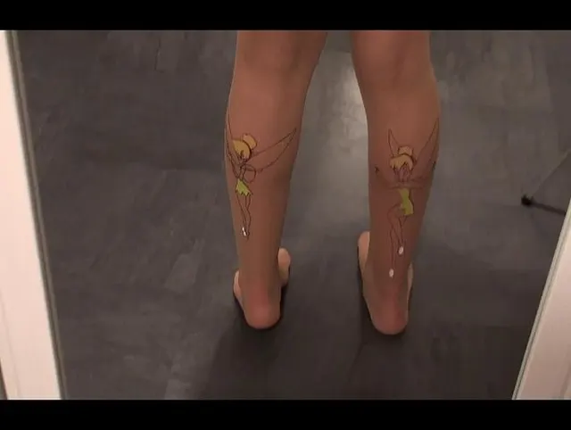 Ich finde Nylons geil! Du auch?