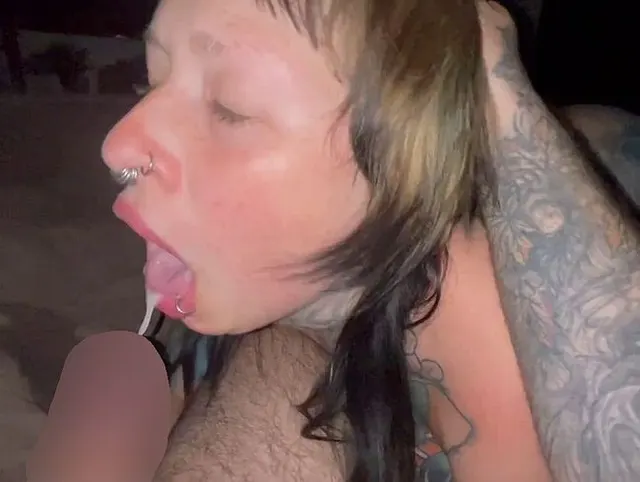 Deepthroat, fick meinen Hals durch bis du rein spritzt!
