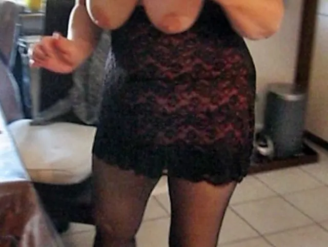 Reife Frühstückslady