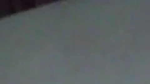 Ich werde mit dem Dildo von hinten gefickt