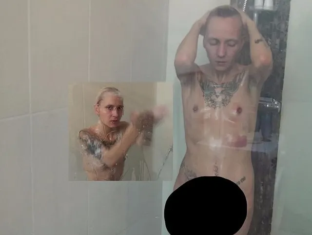 Ich dusche mich und mach emich fertig für die CAM