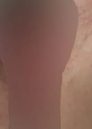 Sexgeile Pussy wird mit Sextoy massiert und anschliessend gefingert