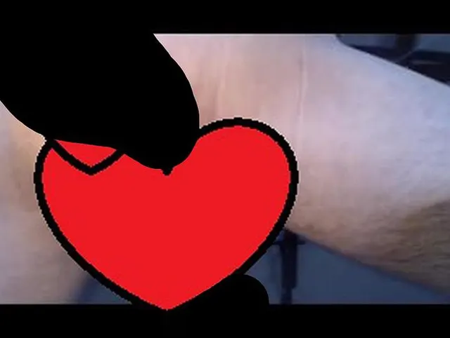 large dildo makes str8 juicy hole drip