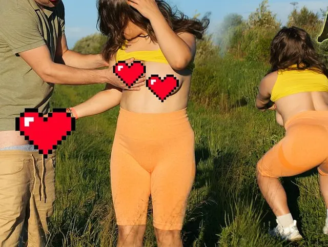 326 Riskanter Sex mit einer zufälligen nymphomanen Fremden im Freien.