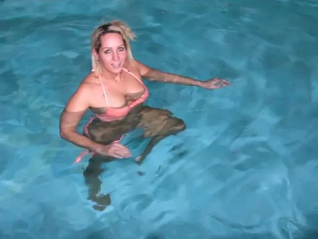 Spermafresse in der Therme