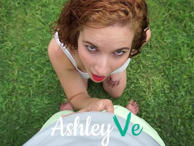 Öffentlicher Garten Blowjob - Ashley Ve