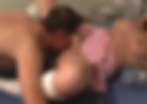 18.  Jungschwanz Leckt meine FOTZE