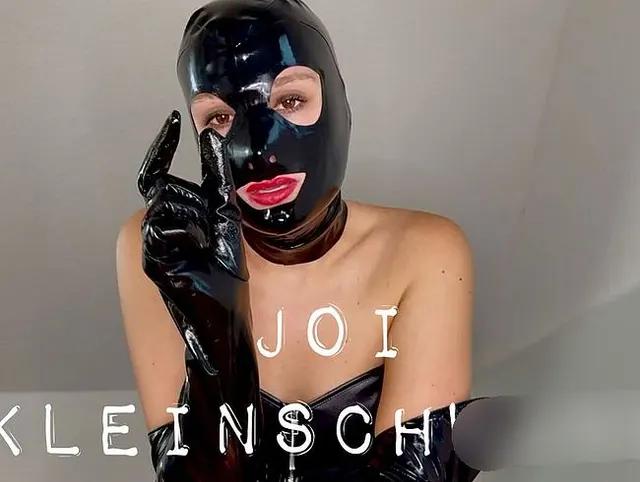 JOI Kleinschwanzträger! Du darfst mein Arschloch lecken und wirst deinen Mini-Schwanz wichsen! POV