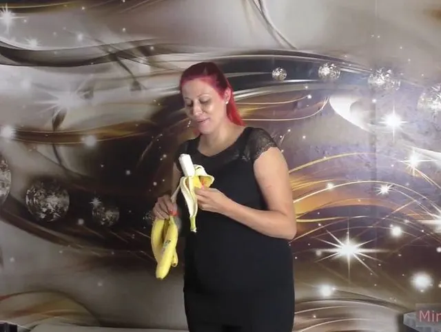 Bananas Crushing