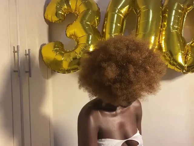 Honey Beez: Ein ehrliches, süßes und pikantes Fan-Interview mit Ebony Princess Beez