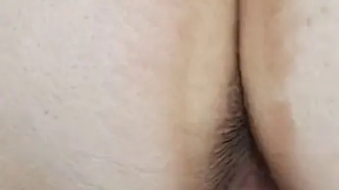 Doggy Style mit Toy - schau mir von hinten zu und spritze ab