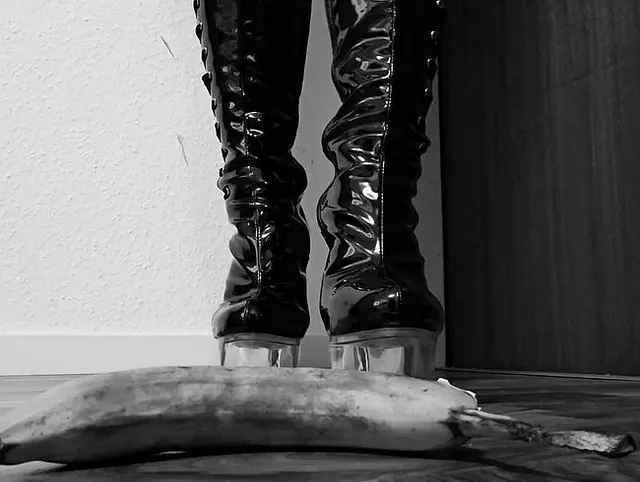 XXX Fetisch Video-Adventskalender XXX Türchen 10