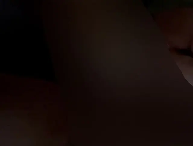 Ich war so feucht und wollte ihn einfach in mir spüren… leider war kein echter Schwanz in der nähe..