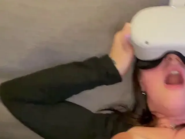 Ich habe ein Porno-Video-Objektiv getragen, wenn es um mich und mich geht