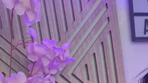 NYLON ALARM extrem geiler Footjob an Torso Teil 1