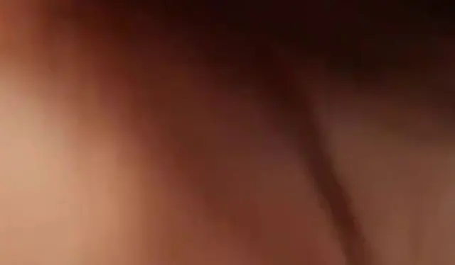 Ich blase gerne und lutsch dabei auch alles heraus