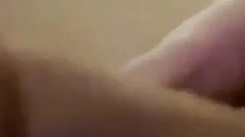 ich mache es mir schon wieder Anal und stöhne dabei