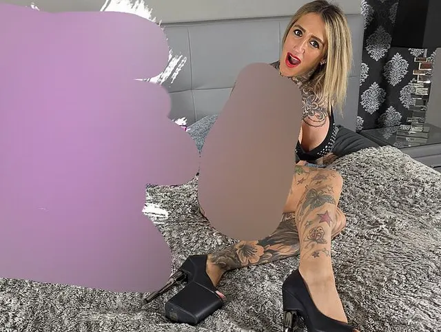 WTF! Meine Pussy Explodiert KOMPLETT! Unglaublicher Squirt-Fontänen-Orgasmus!