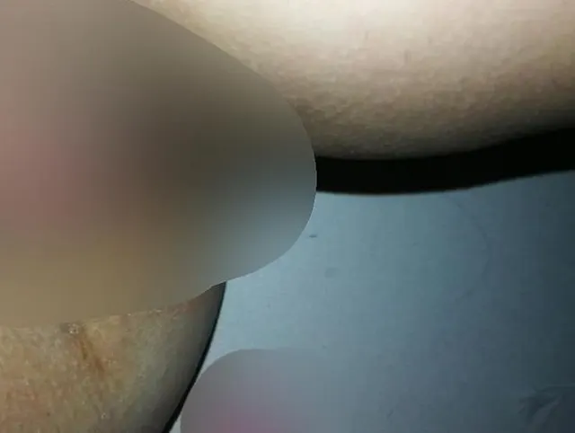 Geil mit dem Dildo und Fingern