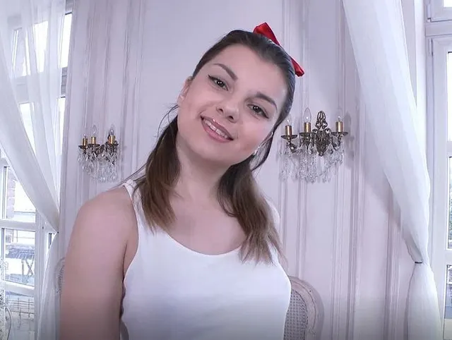 FICK IN DEN ASS CUTE SHY TEEN (TEIL 1)