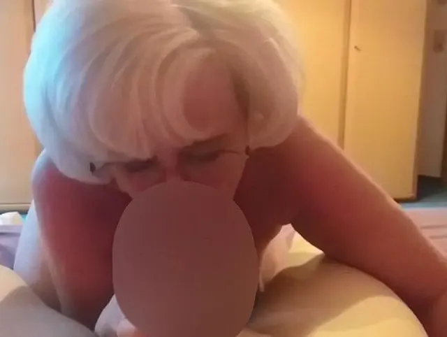 privat den userschwanz in seinem bett entsaftet