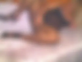 Horny curvyliciuse bitch