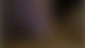 Handarbeit vom feinsten wie sie über mein Schwanz gleitet????