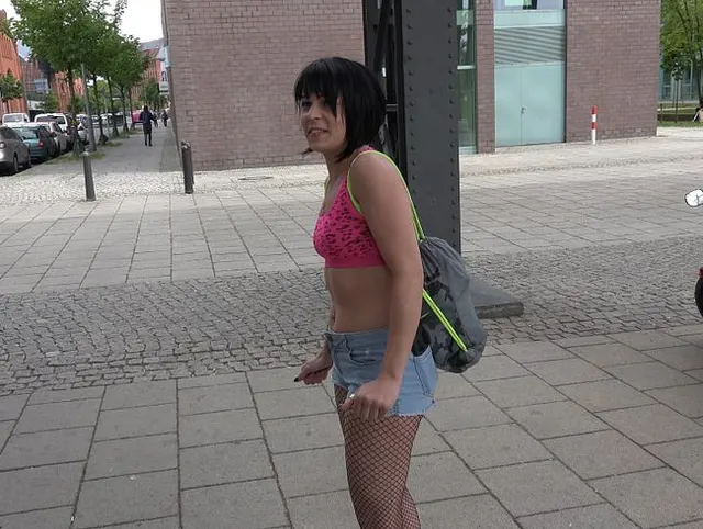 Fotograf Nutz mich Schamlos aus Deepthroat Extrem