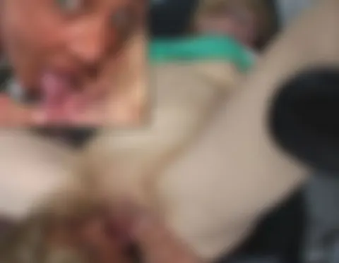 Rita zeigt Doris wie geil reifer Frauensex ist.