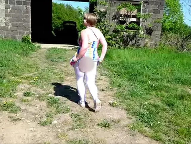 Fremden beim Wichsen erwischt und mich Doggy ficken lassen
