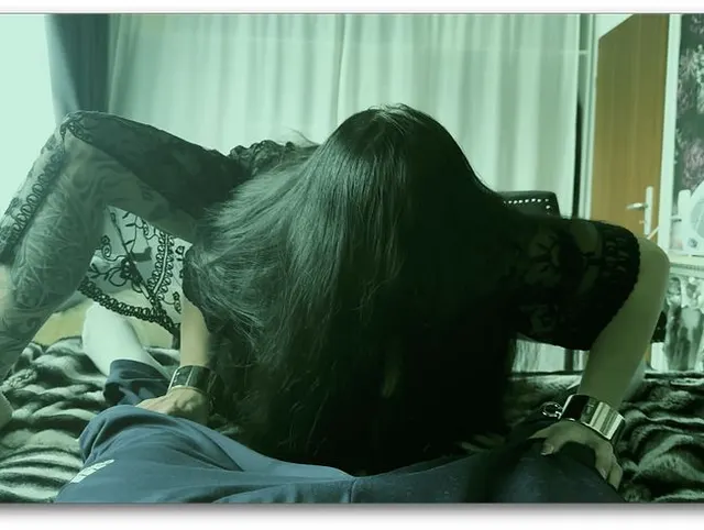 POV: Horror Girl Samara