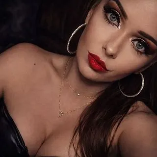 Profilbild von Mandy Brooke