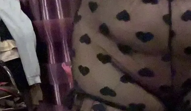 Magst du es, wenn dein Schwanz ganz tief in deinem Hals steckt?xxx