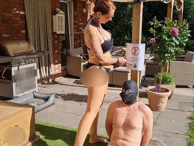 Poolboy und Urinal