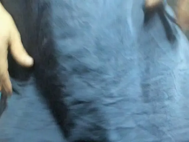 sehr nackte Muschi ganz nah an der Kamera bittet darum, so geil gefickt zu werden