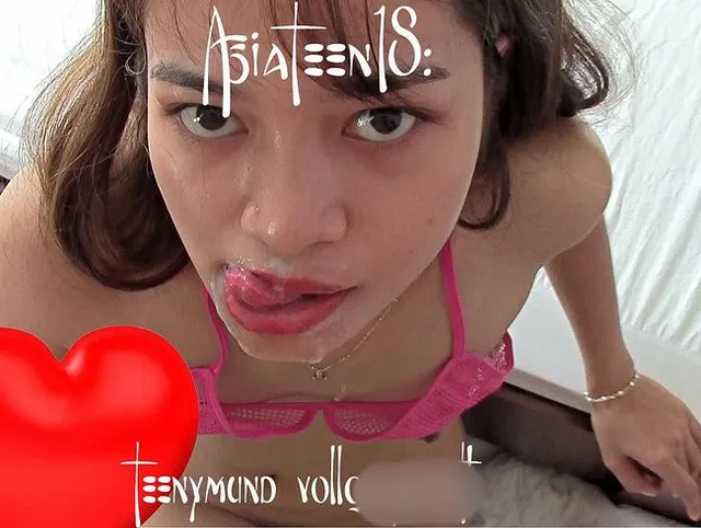 Teenymund vollgespermt!