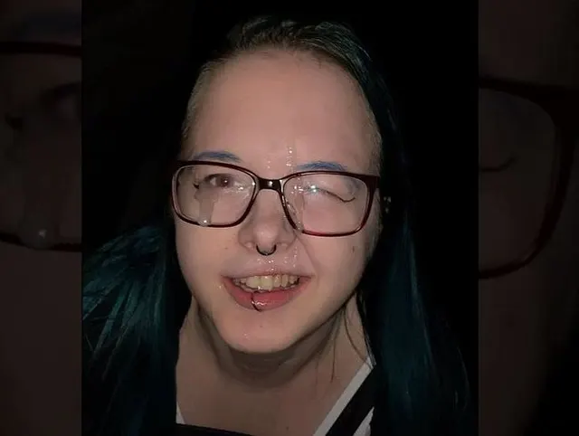 FAN IM AUTO GEBLASEN!!!  Angesprochen und Angespritzt!!