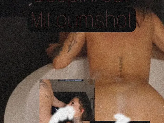 Geiler deepthroat mit viel sabber und cumshot