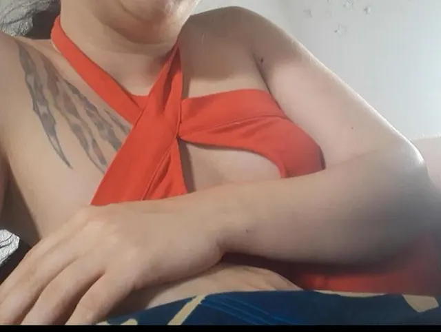 Tinka allein zu Haus